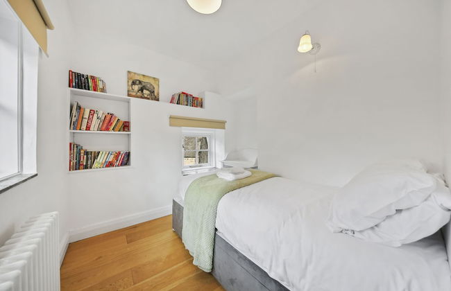 Host Stay Bradley House - Photo 14