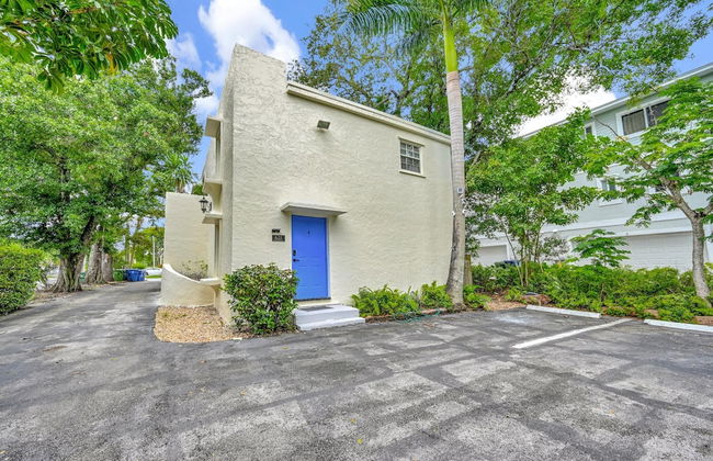 Escape to This Gorgeous new Wilton Manors Villa - Photo 34