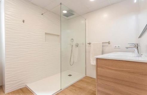 Amazing Apartment In Malaga With Wifi - Foto 23