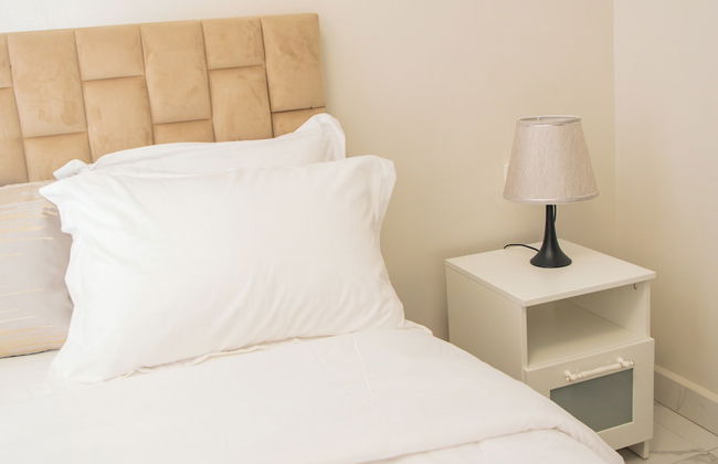 unreal homes - Photo 51