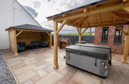 Westertonhill Lodge - 3 Double Bedrooms Sleeps 8 With Private Hot Tub Hire Available - Foto 20