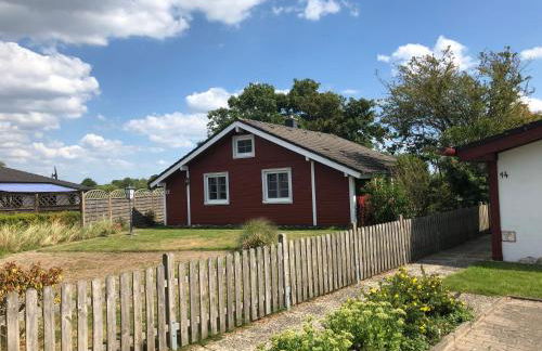 Das rote Haus hinterm Deich - Foto 1