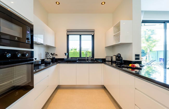 Luxury 6 Bed Private Pool Villa - LLW - Foto 24