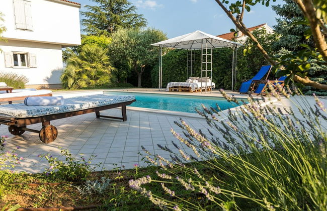 Pool Villa in Sibenik Near Lake - Photo 20