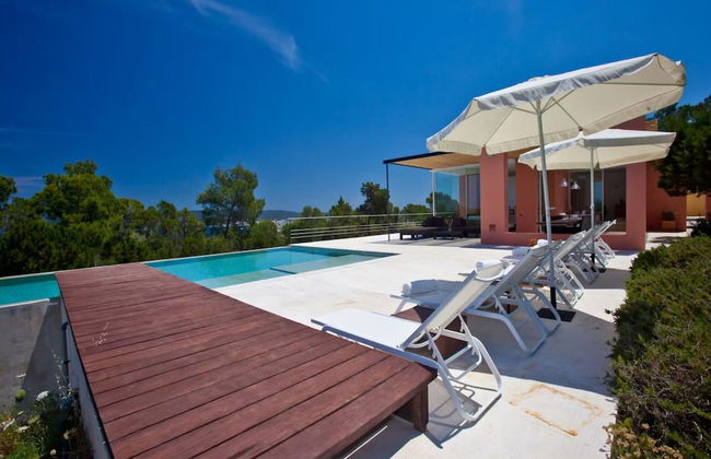 Beautiful Villa in Inviting Space - Foto 25