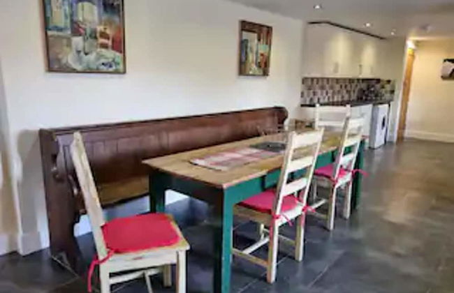 Cosy Barn - Sleeps 8, Hot Tub & Countryside Views - Foto 12