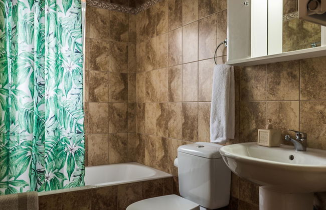 Thea Artemis - Foto 20