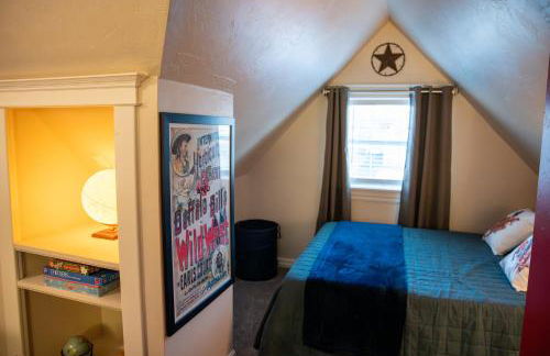 Ralphie's House Chickasha - Fiber WIFI - 4 Bedroom! - Foto 27