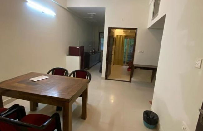 11Flowers Service Apartment By GRB - Photo 18