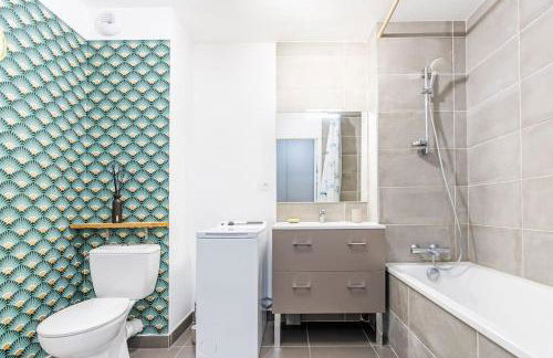 Le Barcelone, Beau T2, Clim, Terrasse,Centre ville - Foto 9