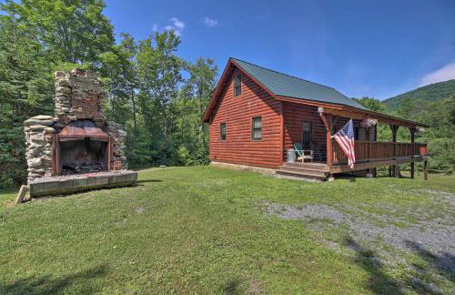 Ski Lodge Mtn Retreat with Fire Pit, Deck and Views! - Foto 2