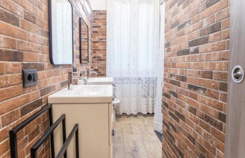 Accogliente Appartamento a pochi passi dalla Metro, San Siro e con Aria Condizionata - Foto 24