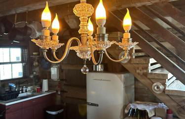 Redesign Wooden Cabin with Jacuzzi and Front Porch in North Carolina - Foto 20