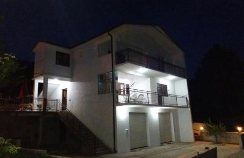 Apartments with a parking space Tugare, Omis - 14320 - Foto 3