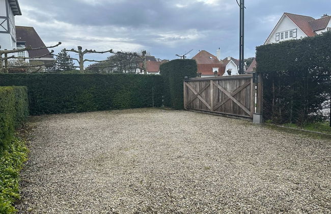 Superb Villa in the Heart of Knokke Zoute Close to the Beach and Shopping Area - Foto 42