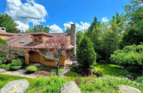 FC17 Stylishly renovated Forest Cottage walk to ski trails wifi cable ping pong AC - Foto 1