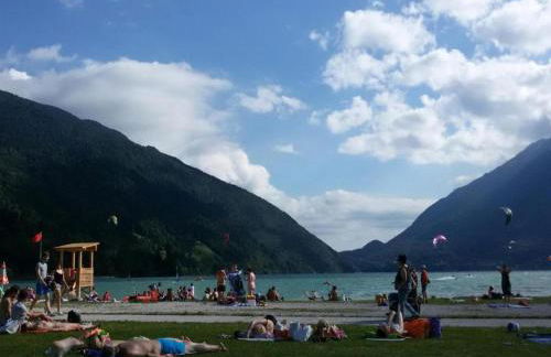 Cottage in Italy With Alpine Fireplace - Foto 59