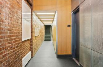 Spacious 1-Bedroom Retreat Near Central Park - Foto 15