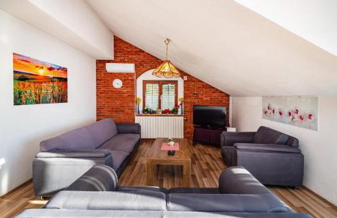 Beautiful Home In Polaca With Wifi - Foto 23