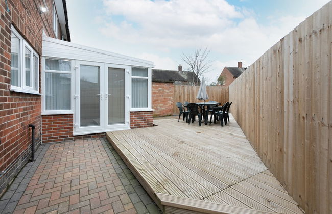 Nottingham Top Serviced Home - Photo 40