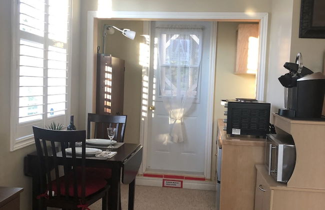 Bluewaters Retreat Bachelor Unit - Photo 14