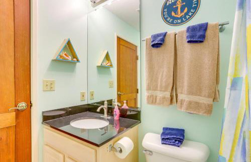 Waterfront Middle Bass Condo with Pool Access! - Foto 16