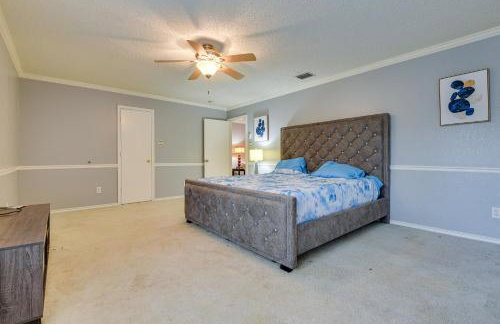 Family-Friendly Arlington Home with Private Yard! - Foto 23