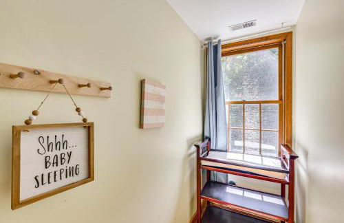 Huge Family Home with Pool - 13 Mi to Lake Michigan! - Foto 20