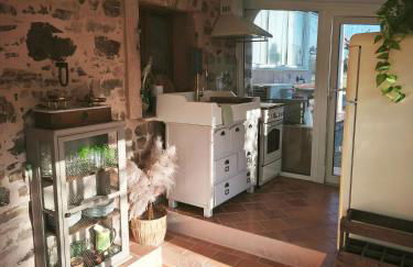 Cabanon provençal, piscine et jacuzzi partagés - Foto 15