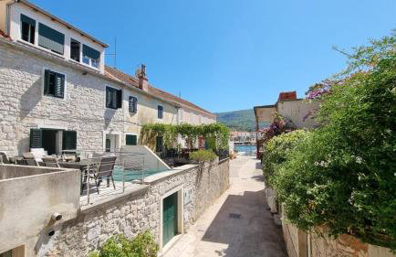 Star of stone - Foto 22