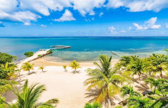 Pristine Bay Villa 1304 with large pool - 3 bedroom 3 Condo by RedAwning - Foto 31