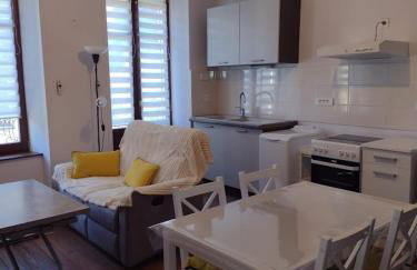 Appartement 1er etage proche des Termes - Foto 2