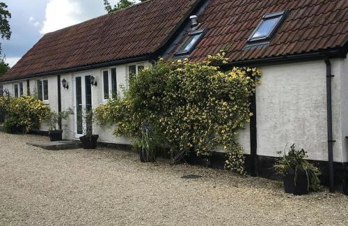 Country House - Pool Jacuzzi - Perfect for Celebrations, Work People - Foto 8