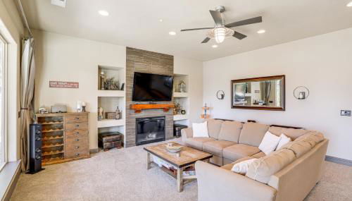 Fire Pit and Views Serene Lake Almanor Retreat - Foto 3