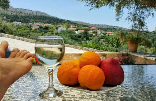 Tzitzifes Stone Mansion - Foto 42