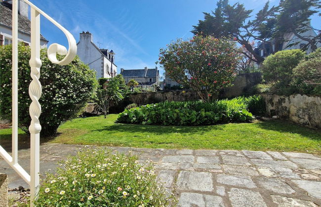 Holiday Home in Locquirec Near Sandy Beach - Foto 20