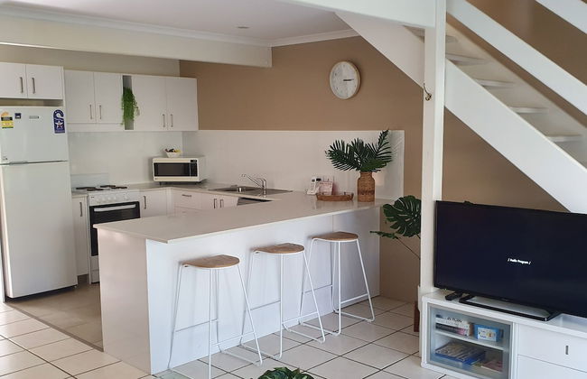 Noosa Gardens Riverside Resort - Photo 11