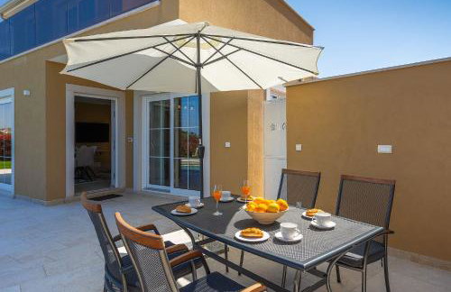 Traumhafte Finca mit Privatpool und Panoramablick - Foto 29