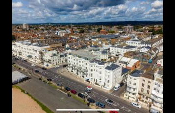 House by the Sea, Worthing - Foto 19