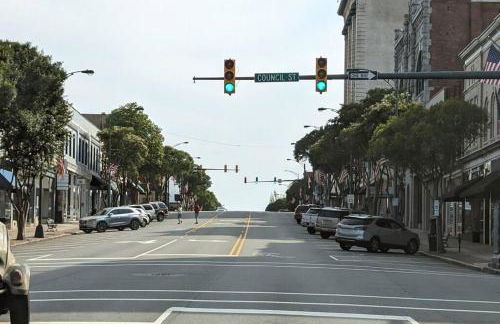 Modern home steps to historic downtown Salisbury - Foto 50