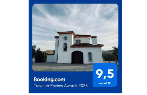 Spacious Villa with Exceptional Views in Malaga - Foto 3