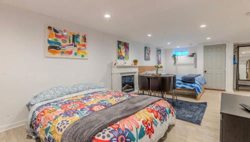 DC colorful place plus Free Parking - Photo 2