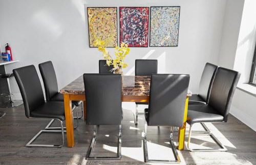 McCormick Place Luxurious and Spacious 3BR in Downtown Chicago with Optional Parking Sleeps 10 guests - Foto 6