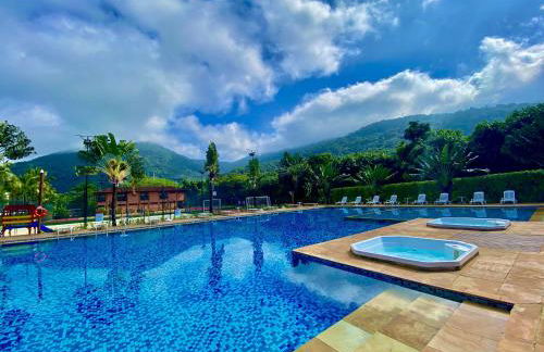 Maresias, Chalé H31 em condomínio dentro da Mata Atlântica e de frente a Entrada 18 da praia - Foto 43