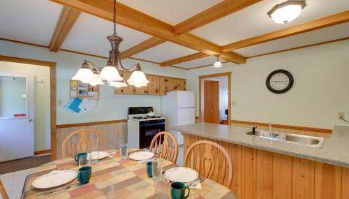 Eagle River Apartment with Private Dock and Fire Pit! - Foto 5
