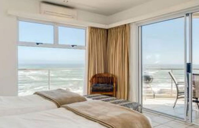 Immaculate Penthouse w Views Splash Pool CBT Penthouse - Photo 37