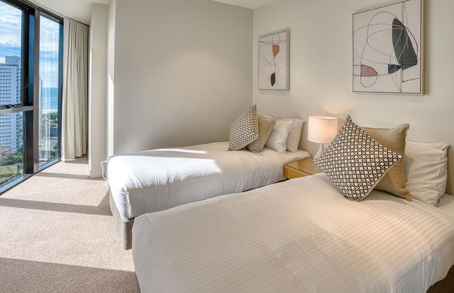 Encore Broadbeach - Photo 5