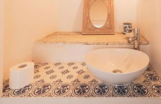 Lake House - Photo 7