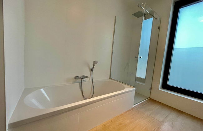 Modern 2BR 1.5 BA Near Diamond District by Oneluxstay - Foto 28