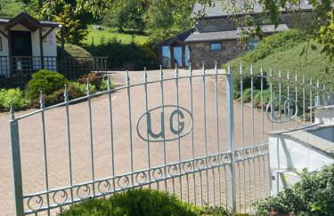 Upper Grippath Farm Holiday Cottages - Foto 1